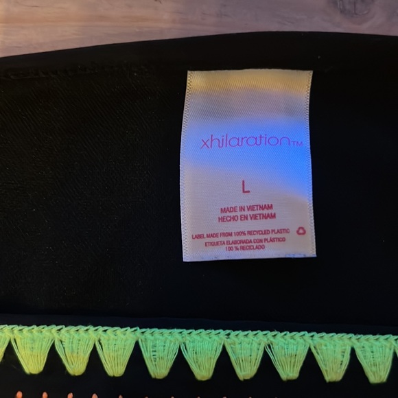 Swimsuit bottom LARGE - Picture 2 of 3